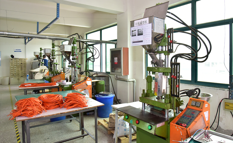 WiringLabs Plastic Overmolding Machine Photo